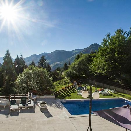 Apartamentos Multibaqueira Baqueira Beret Esterno foto