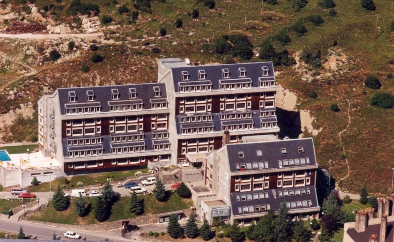 Apartamentos Multibaqueira Baqueira Beret Esterno foto